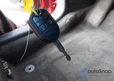 2012 Ford Mustang V6 Premium z USA, uszkodzony, nr VIN 1ZVBP8AM1C5255815